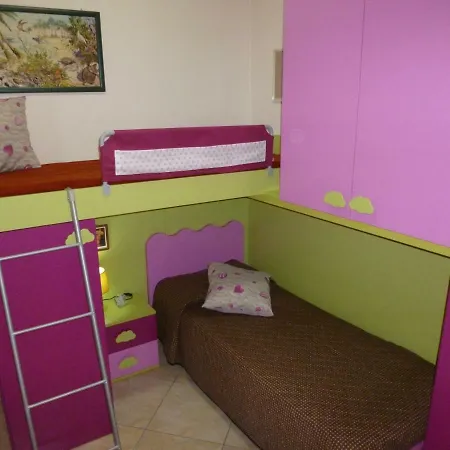 La Dimora Delle 4 Stagioni Apartment Barletta